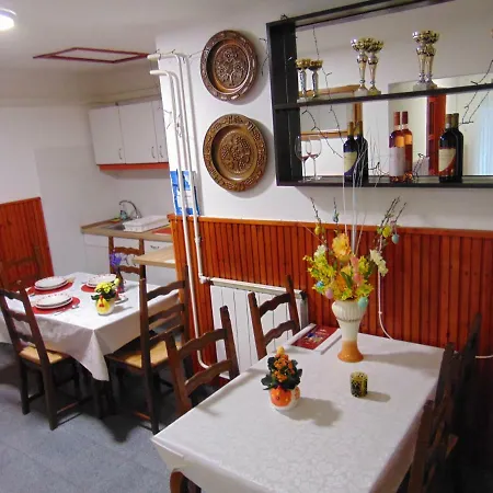 Διαμέρισμα Thomas *